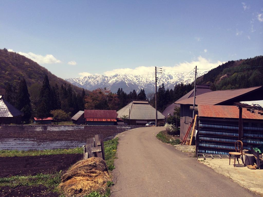 B&B Sunset Inn Hakuba Esterno foto